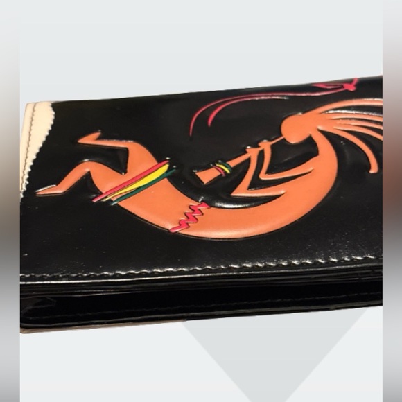 2/$30 Kokopelli Black Leather Wallet - Picture 5 of 7